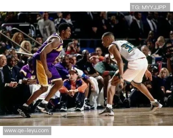 篮球巨星KD追寻科比乔丹的足迹立志打到四十岁如老詹般辉煌